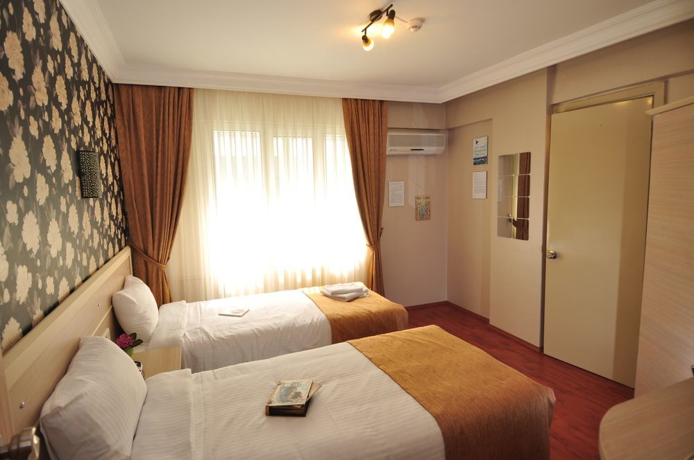 Mini hotel Izmir Exterior photo